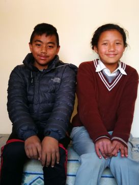 Amosh und Pasang Hilfsprojekt