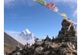 ama_dablam_mit_chorten.jpg