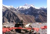 blick_vom_gokyo_ri_mit_mt._everest_-_lhotse_-_makalu.jpg